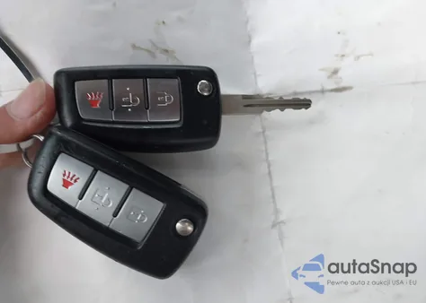 2015 Nissan Rogue S z USA, uszkodzony, nr VIN KNMAT2MV5FP561551